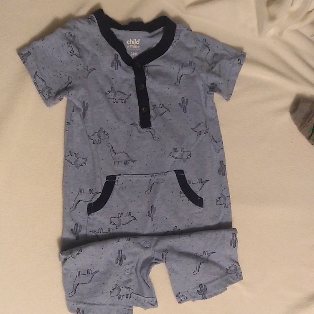 Short sleeve romper